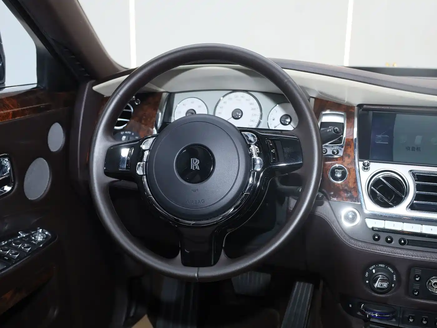 Rolls-Royce Ghost 2016 2015 Series II Extended Version
