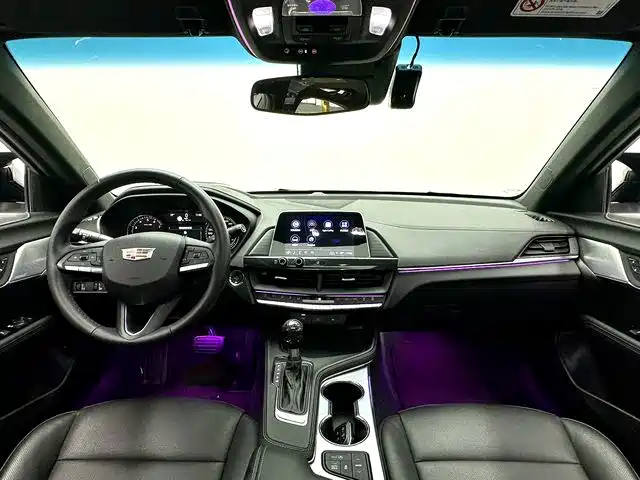 2024 Cadillac CT4