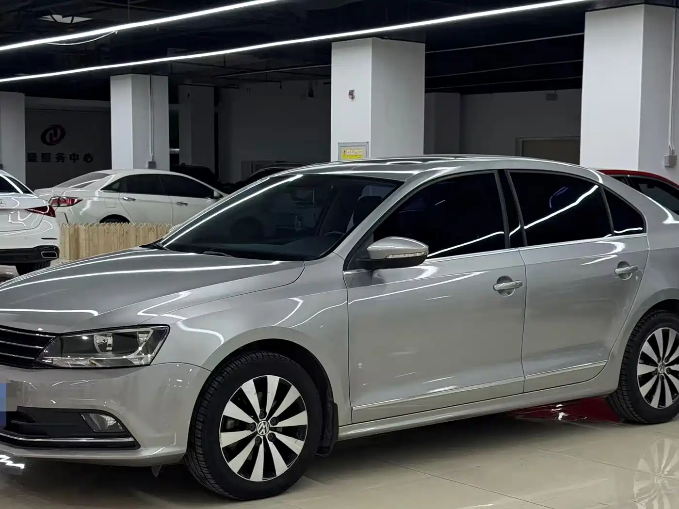 Volkswagen Sagitar 2018 280TSI DSG Comfort фото 2