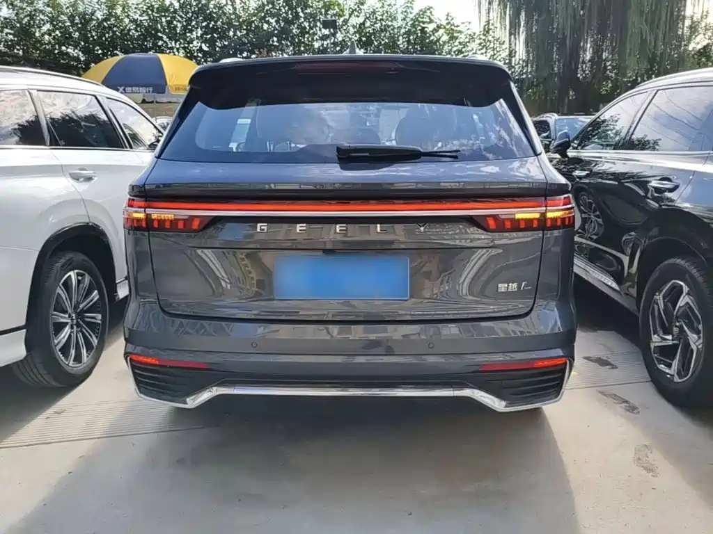 Geely Xingyue L 2026 2025 Oriental Glory 2.0TD Automatic Present Edition