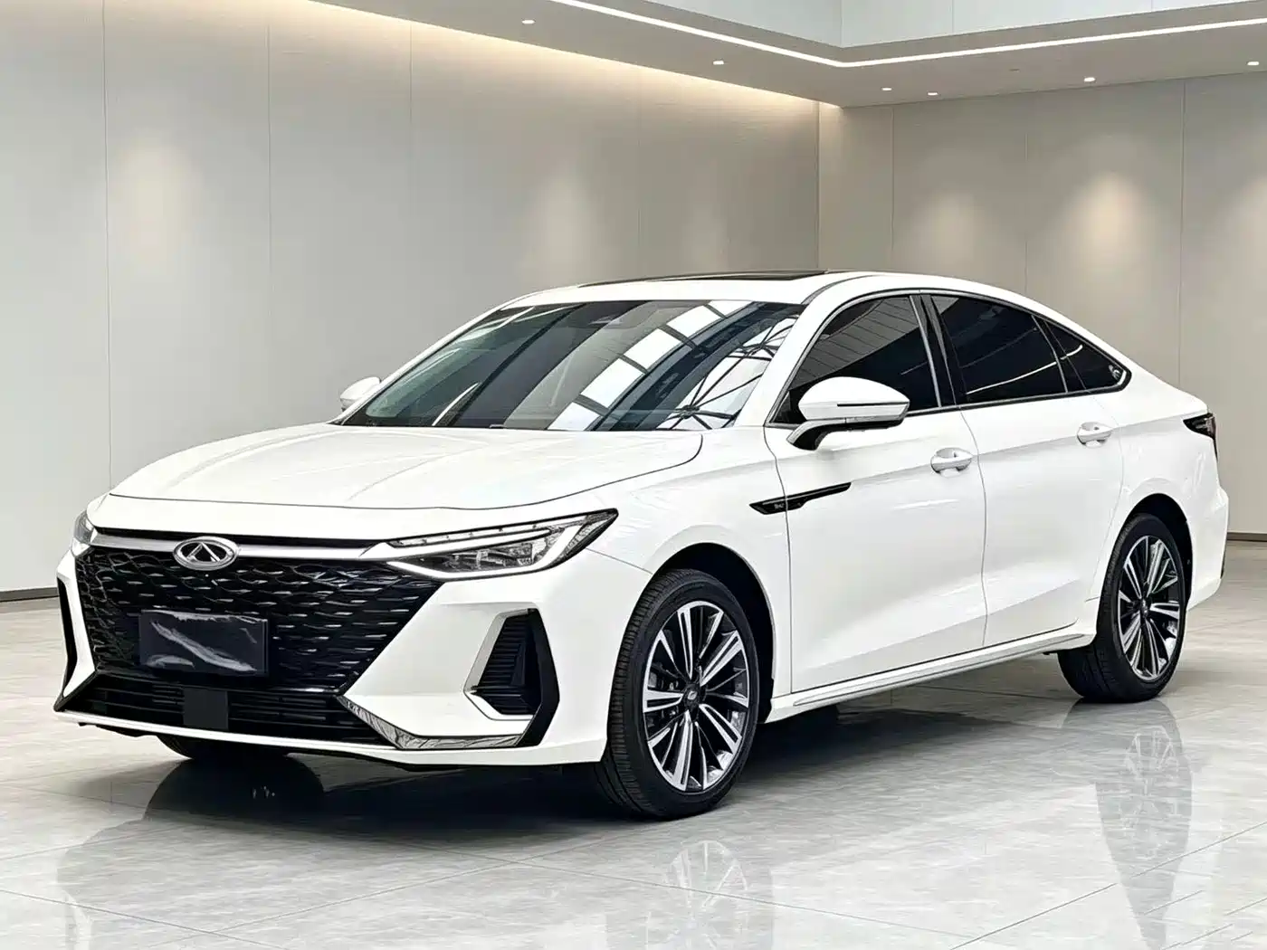 Chery Arrizo 8 2025 — пригон из Китая