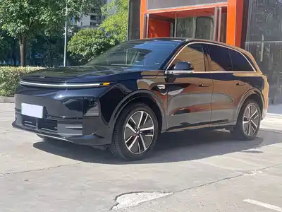 Li Auto L6