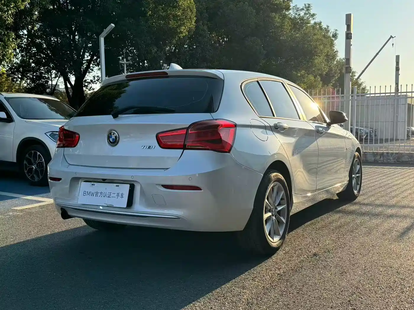 BMW 1 Series (Import) 2015 118i Urban Design Package фото 9