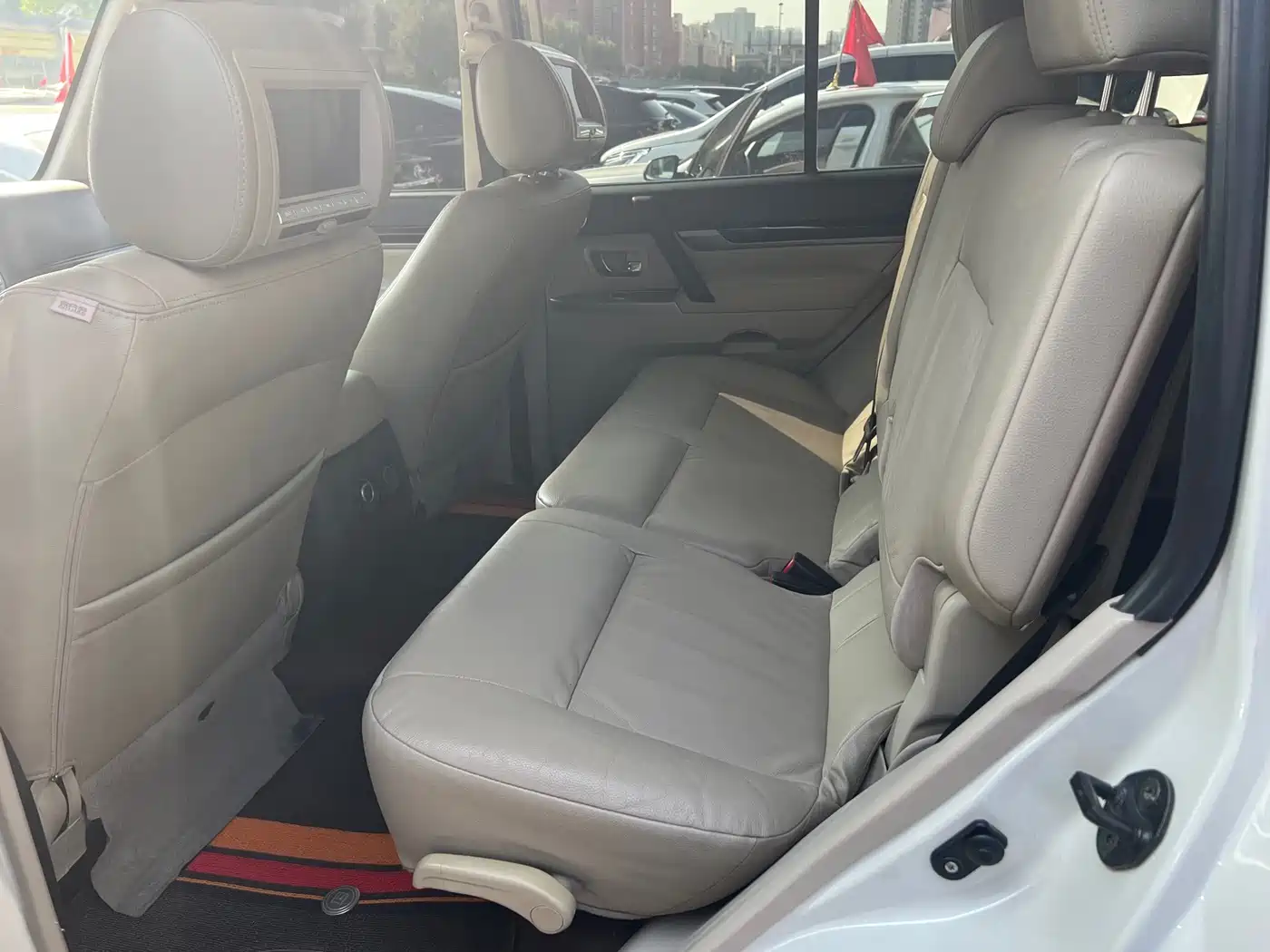 Mitsubishi Pajero (Import) 2018 2018 3.0L Automatic Luxury Edition