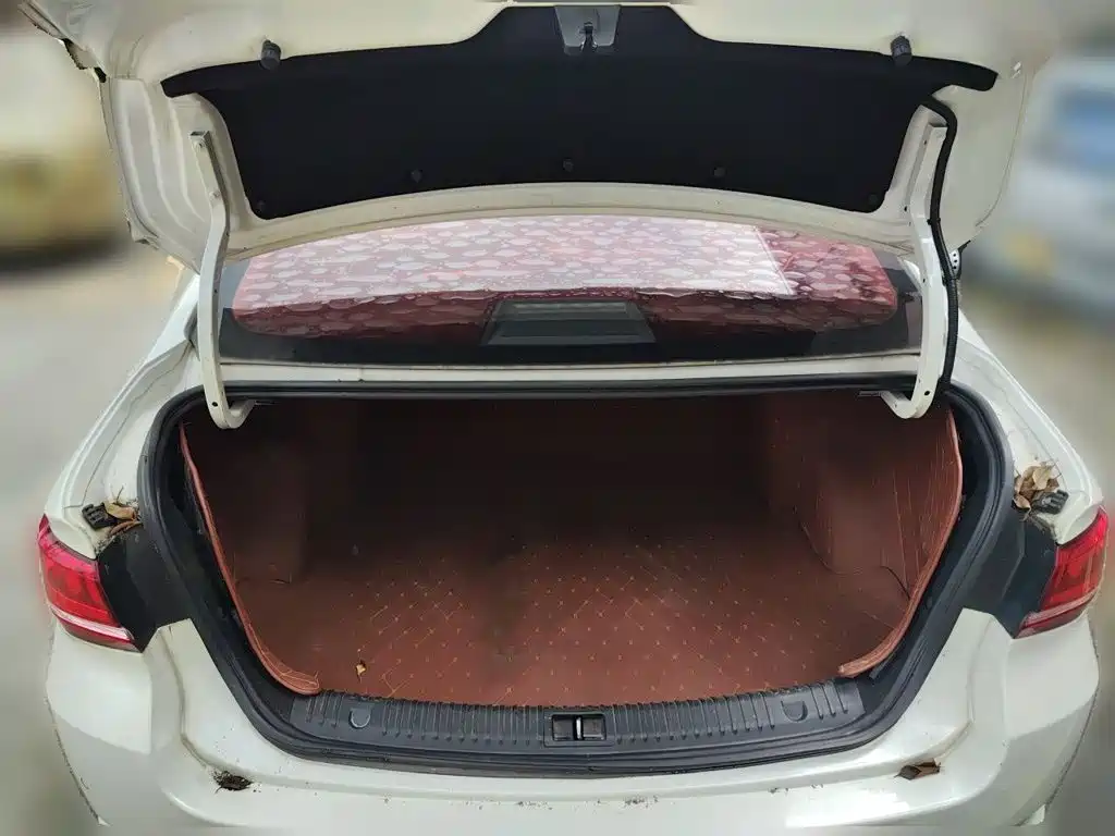 BAIC Senova D50 2018 2018 1.5L CVT Premium Smart Connect Edition