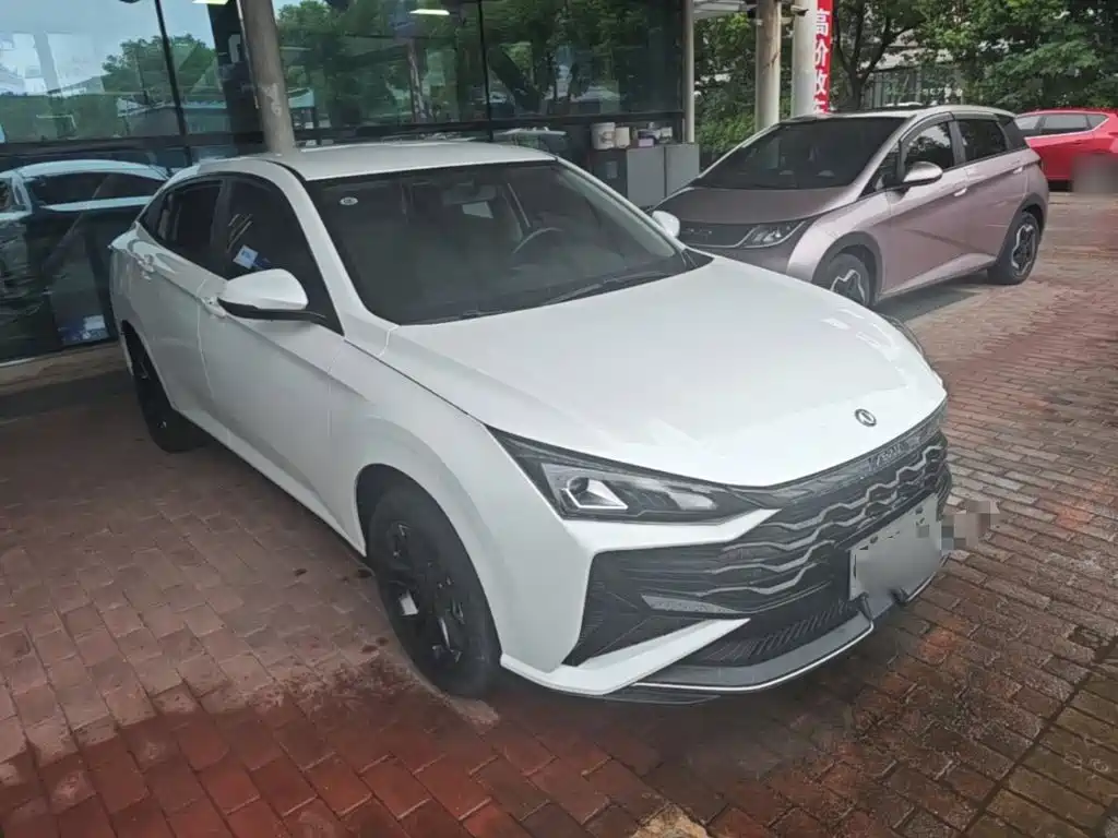 Dongfeng Aeolus Yixuan 2025 2025 1.5L Auto Luxury