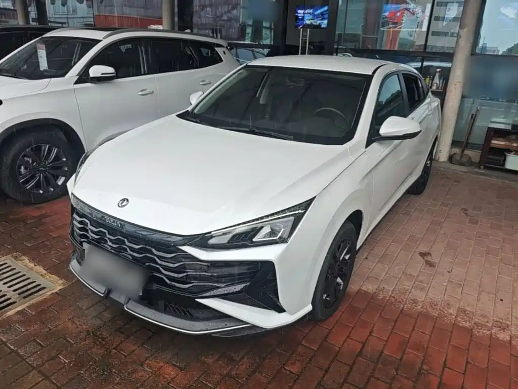 Dongfeng Aeolus Yixuan 2025 2025 1.5L Auto Luxury