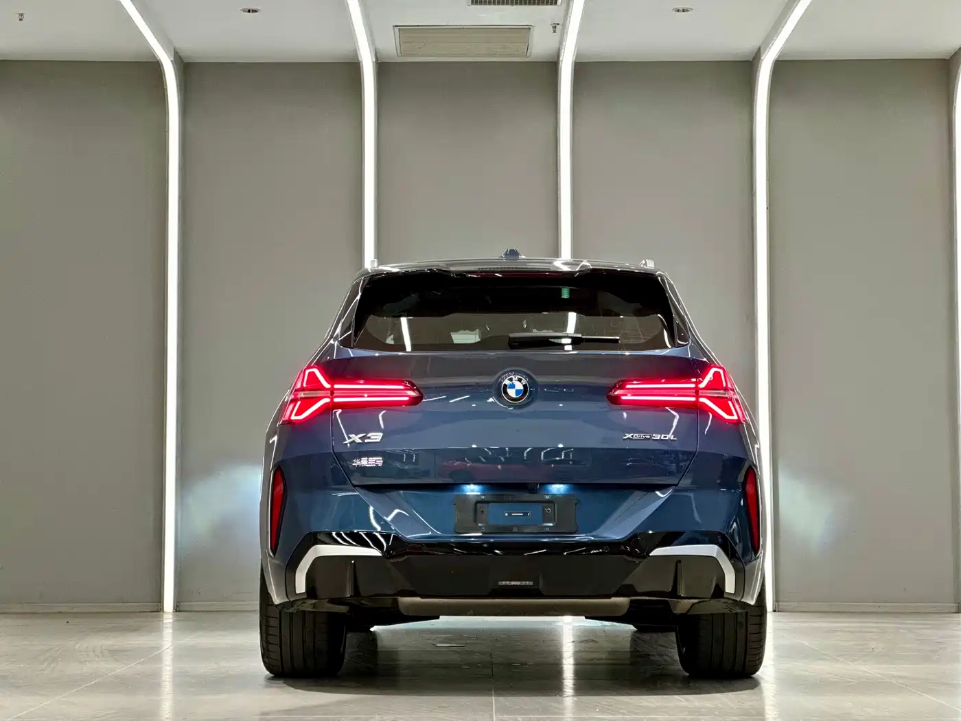 BMW X3 2025 xDrive30L Premium M Sport Package фото 10