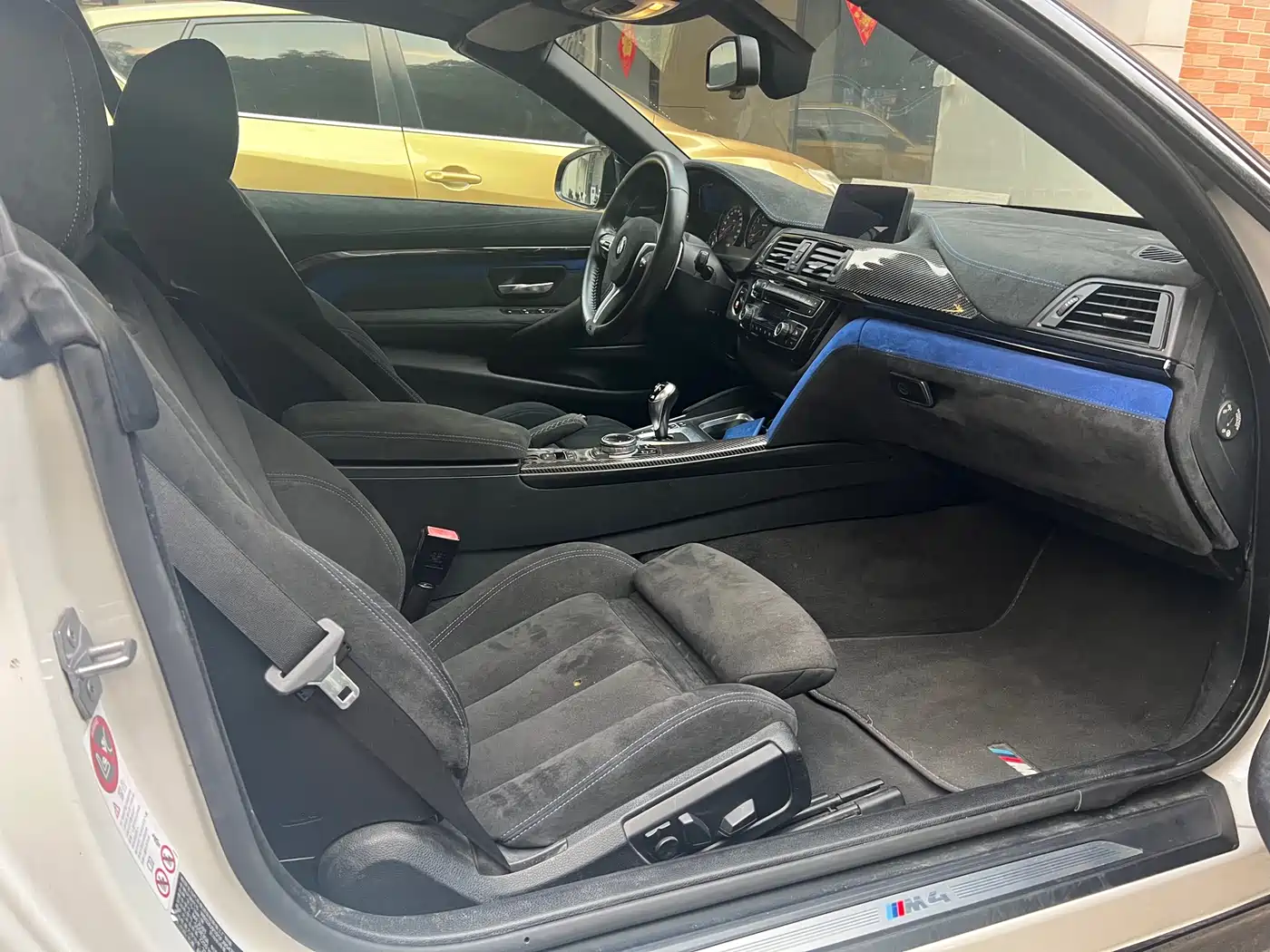 BMW M4 2014 M4 Convertible Coupe фото 4