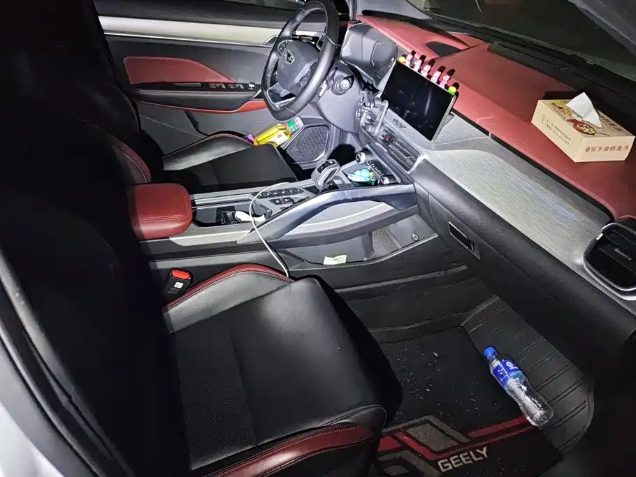 Geely Binyue 2019 2019 Sport 260T DCT Battle China VI