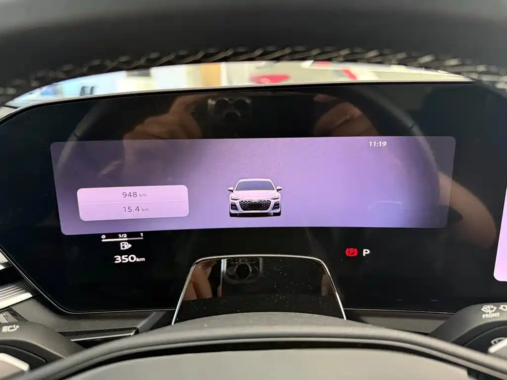 Фото 7 - Audi A6L