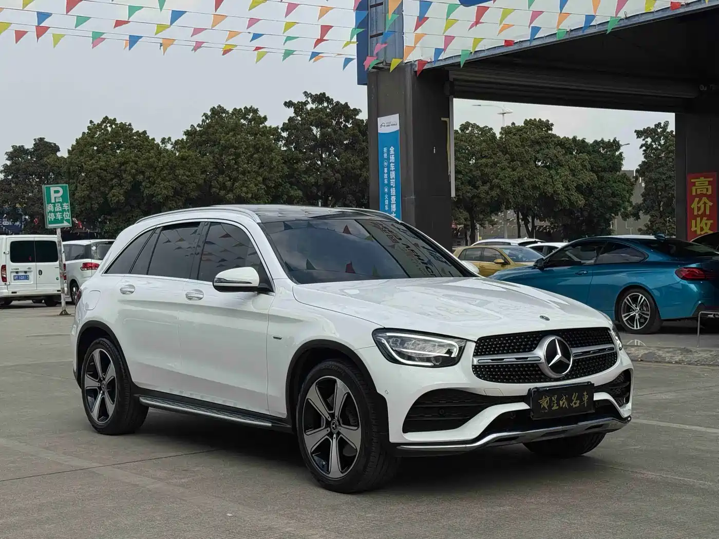 Mercedes-Benz GLC 2022 GLC 300 L 4MATIC Dynamic Collector's Edition фото 4