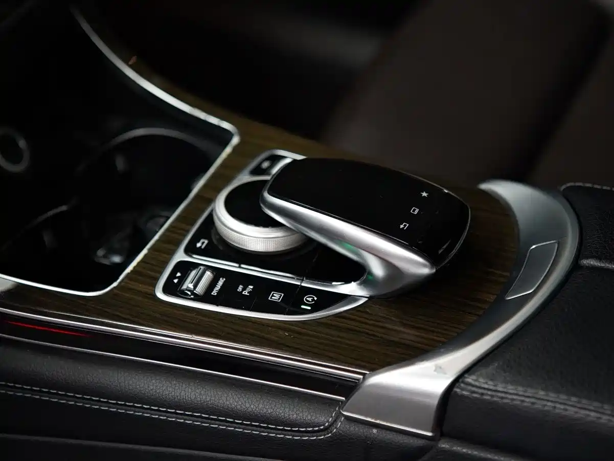 Mercedes-Benz GLC 2016 GLC 260 4MATIC Dynamic фото 8