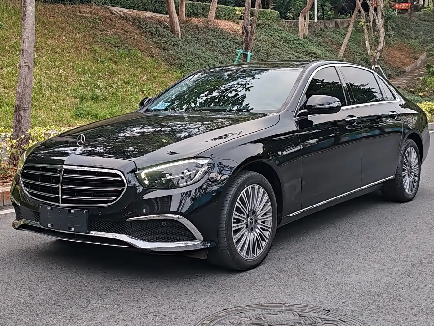  E CLASS