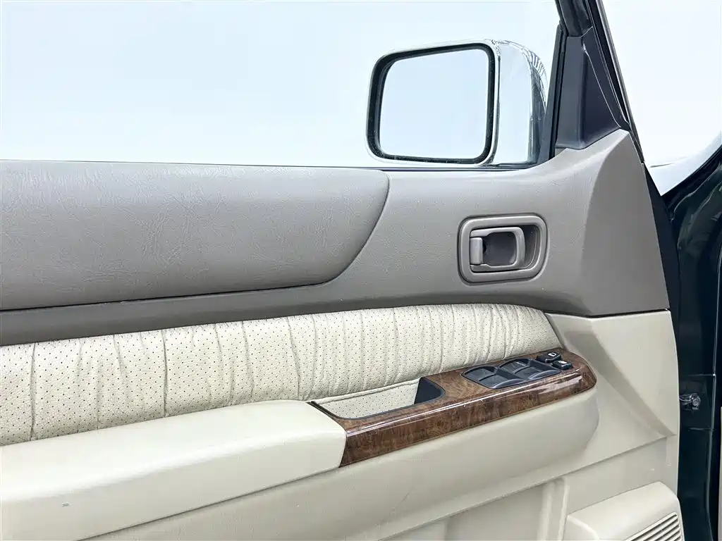 Nissan Patrol 2004 Model 4800 GRX фото 13
