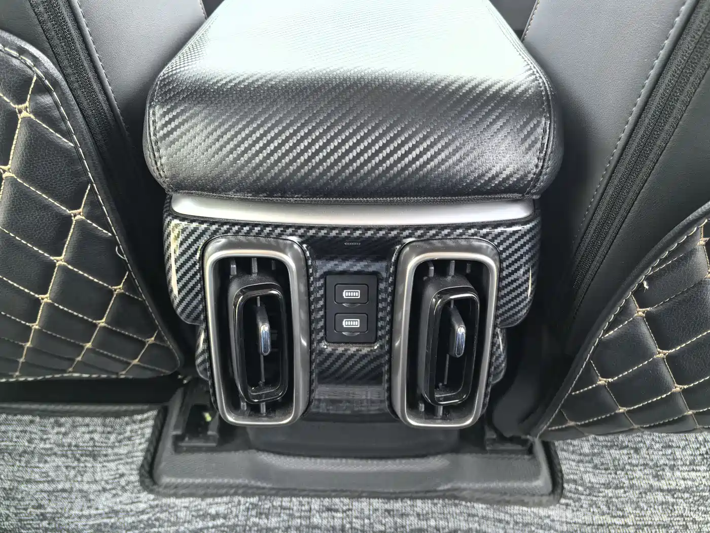 Haval Big Dog 2021 2.0T DCT AWD Howling Celestial Dog Edition фото 16