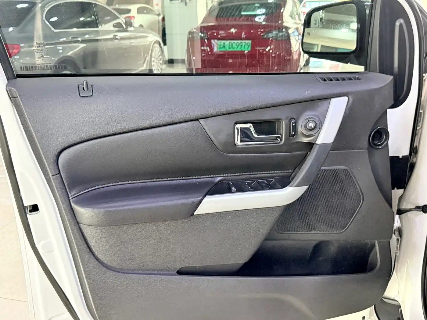 Ford Edge (Import) 2014 2012 2.0T Elite Sunroof Edition