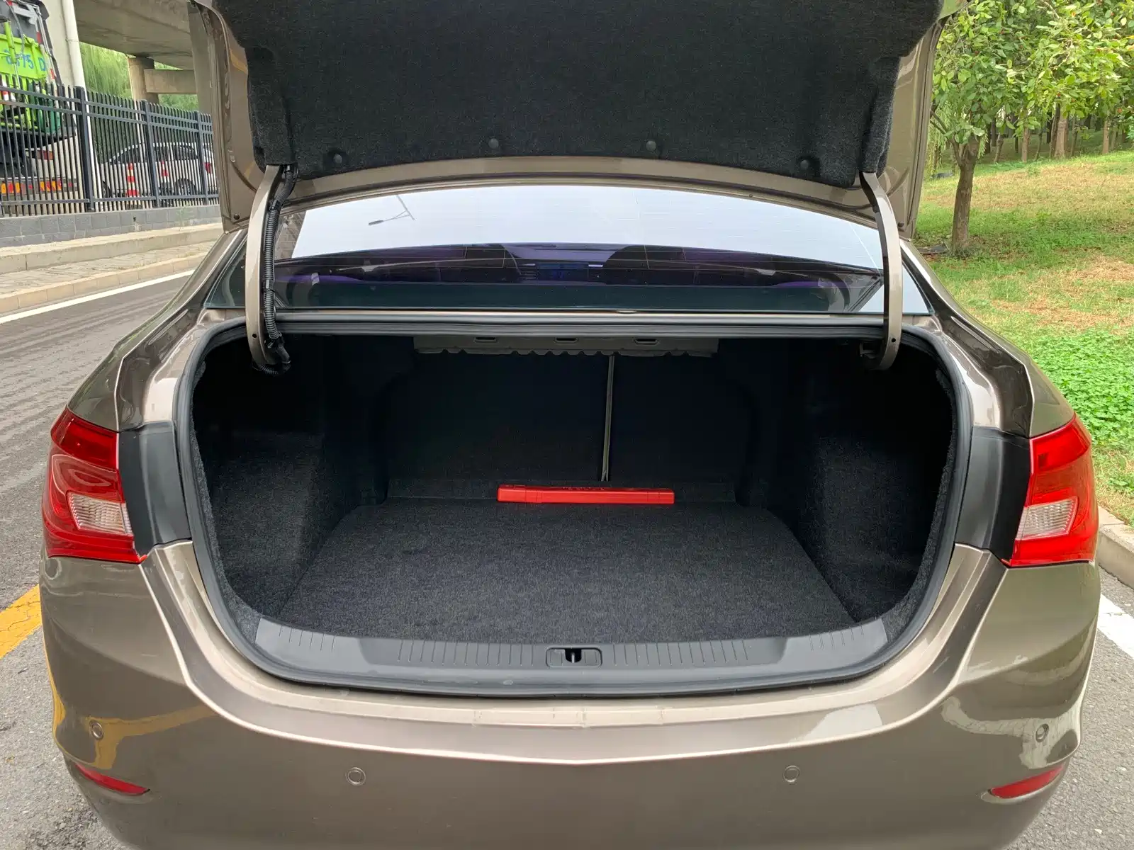 Фото 20 - Buick Excelle