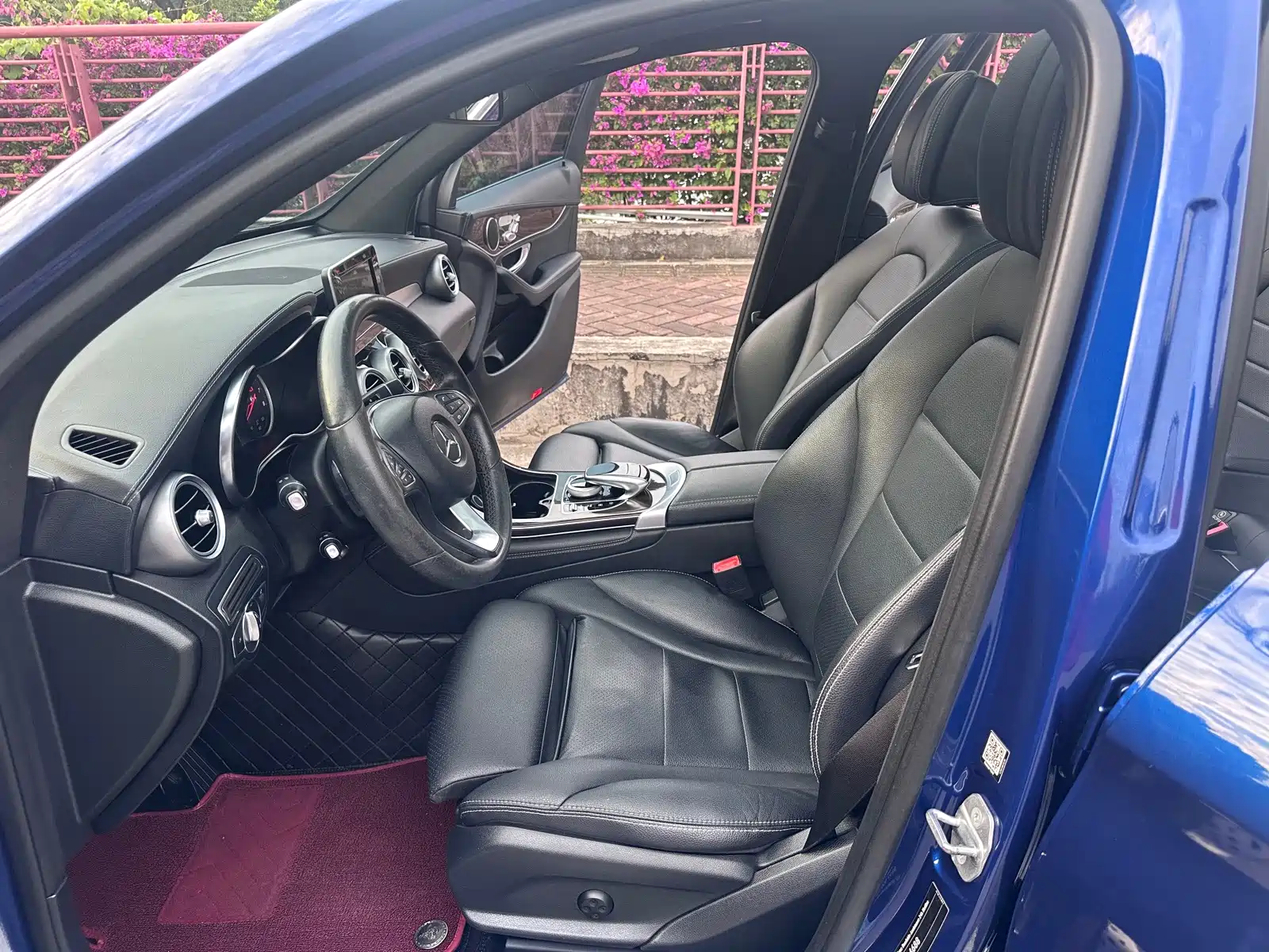 Фото 9 - Mercedes-Benz GLC