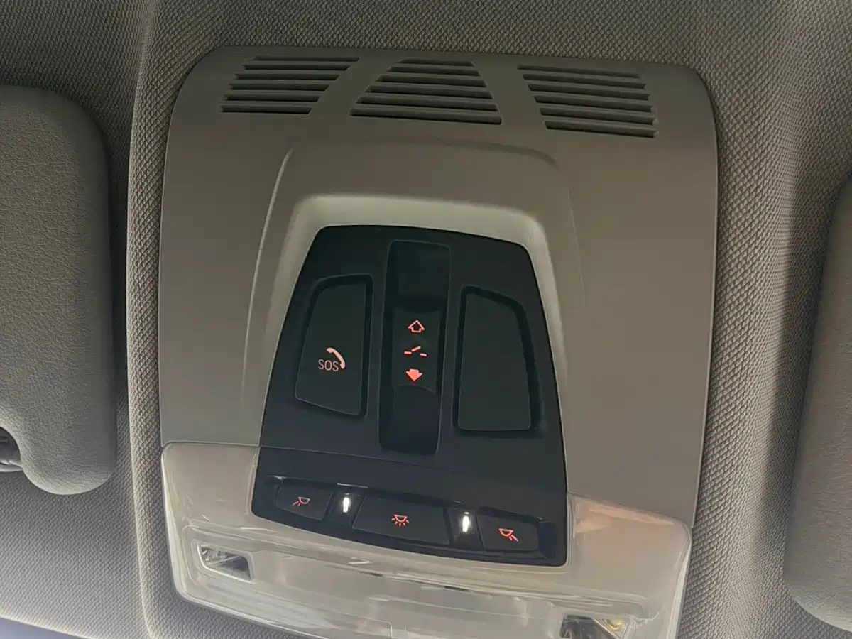 BMW X1 2021 Facelift sDrive20Li Fashion фото 13