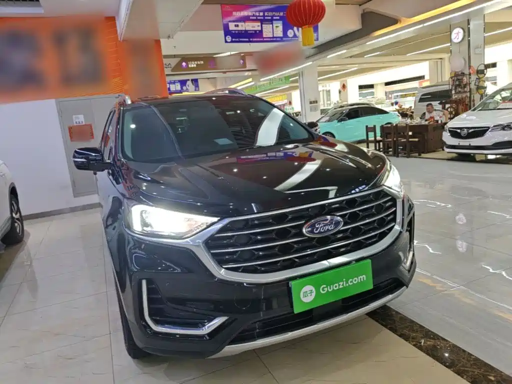 Ford Edge 2022 2021 PLUS EcoBoost 245 FWD Platinum Sharp 5-seater