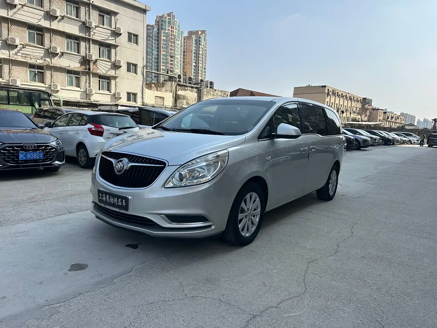 Buick GL8 2018 28T Comfort China VI