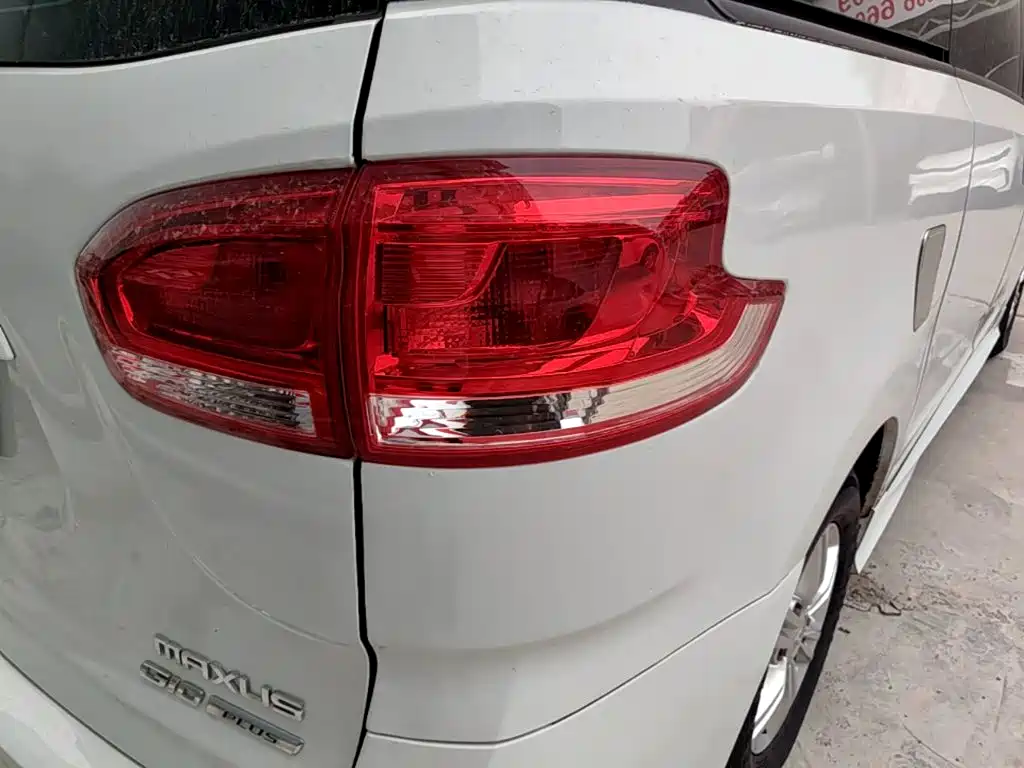 Фото 8 - Maxus G10
