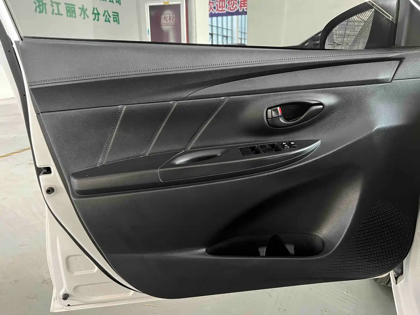 Toyota Vios FS 2021 1.5L CVT Fengchao Edition фото 8