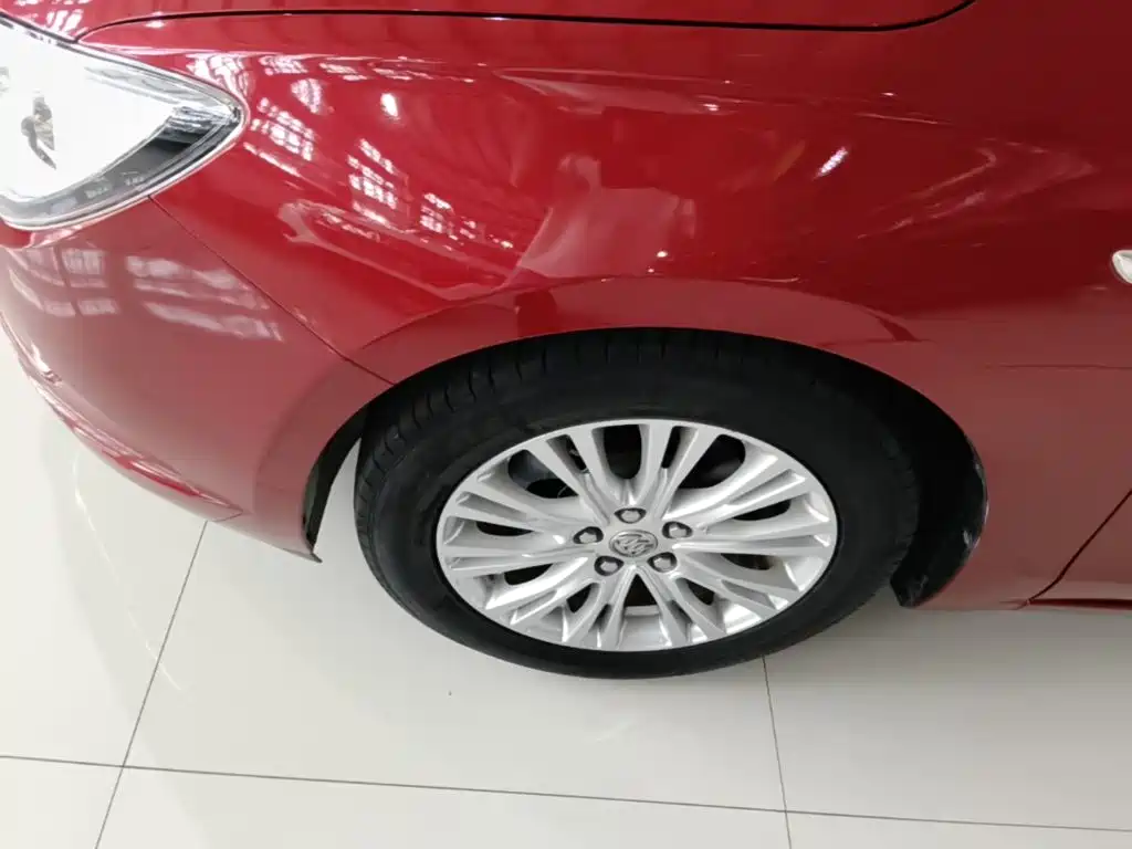 Фото 23 - Buick Excelle