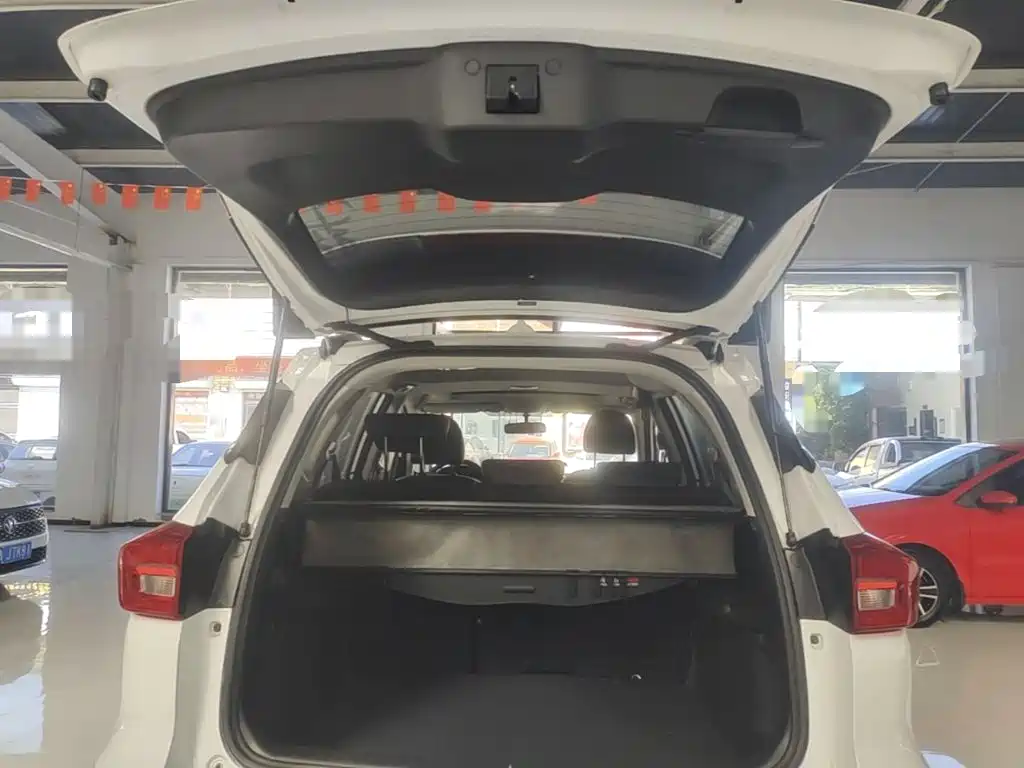 Haval M6 2018 2018 1.5T DCT 2WD Elite