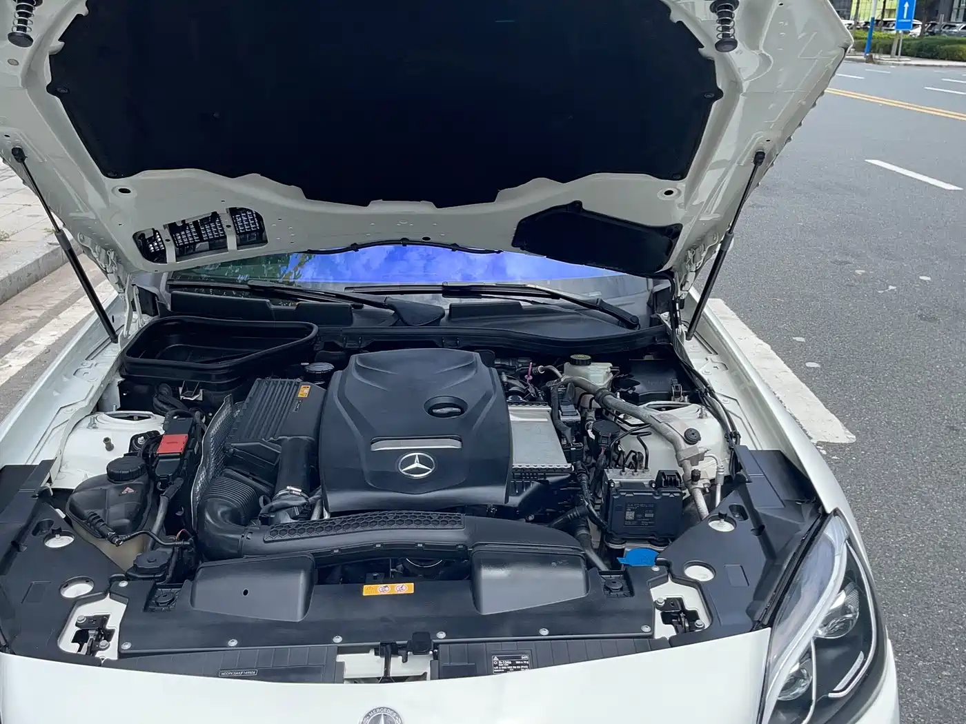 Mercedes-Benz SLC 2018 SLC 300 Luxury Sport фото 8