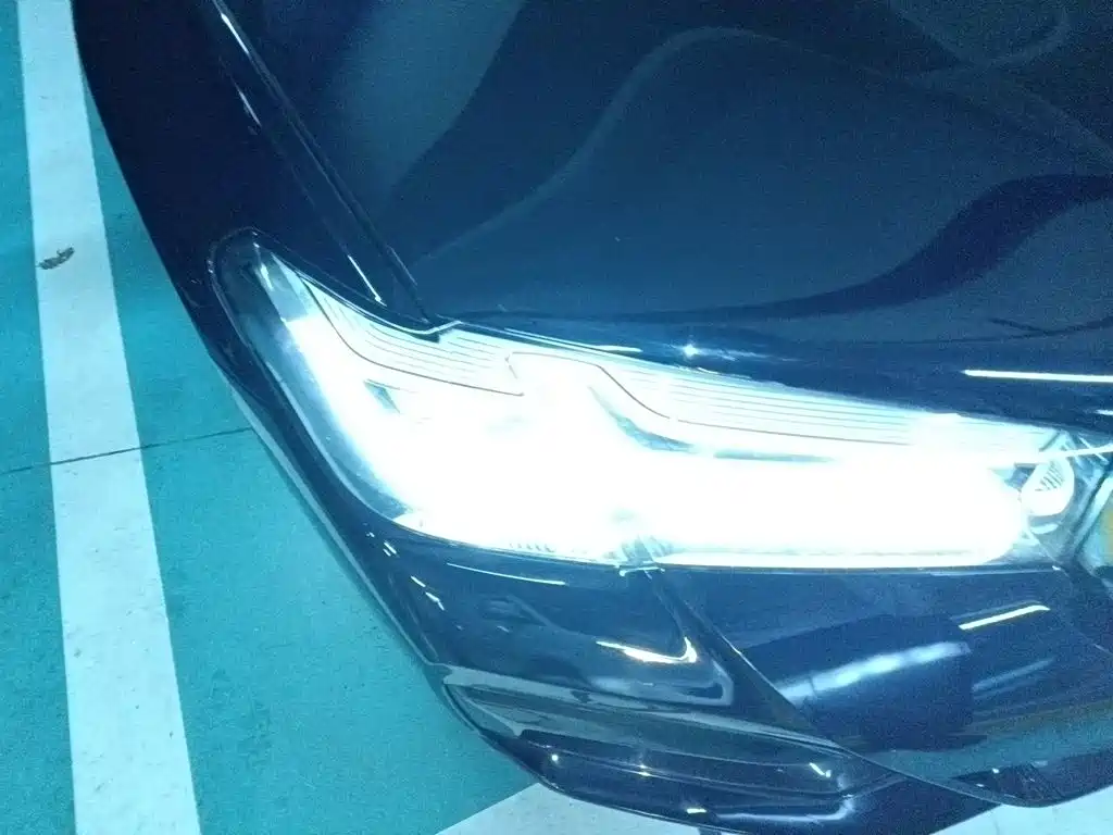 Фото 7 - BMW 5 Series
