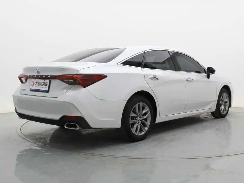 Toyota Avalon 2019 2.0L Luxury Edition (China VI) фото 5