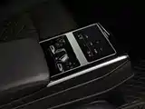 Фото 16 - Audi A8