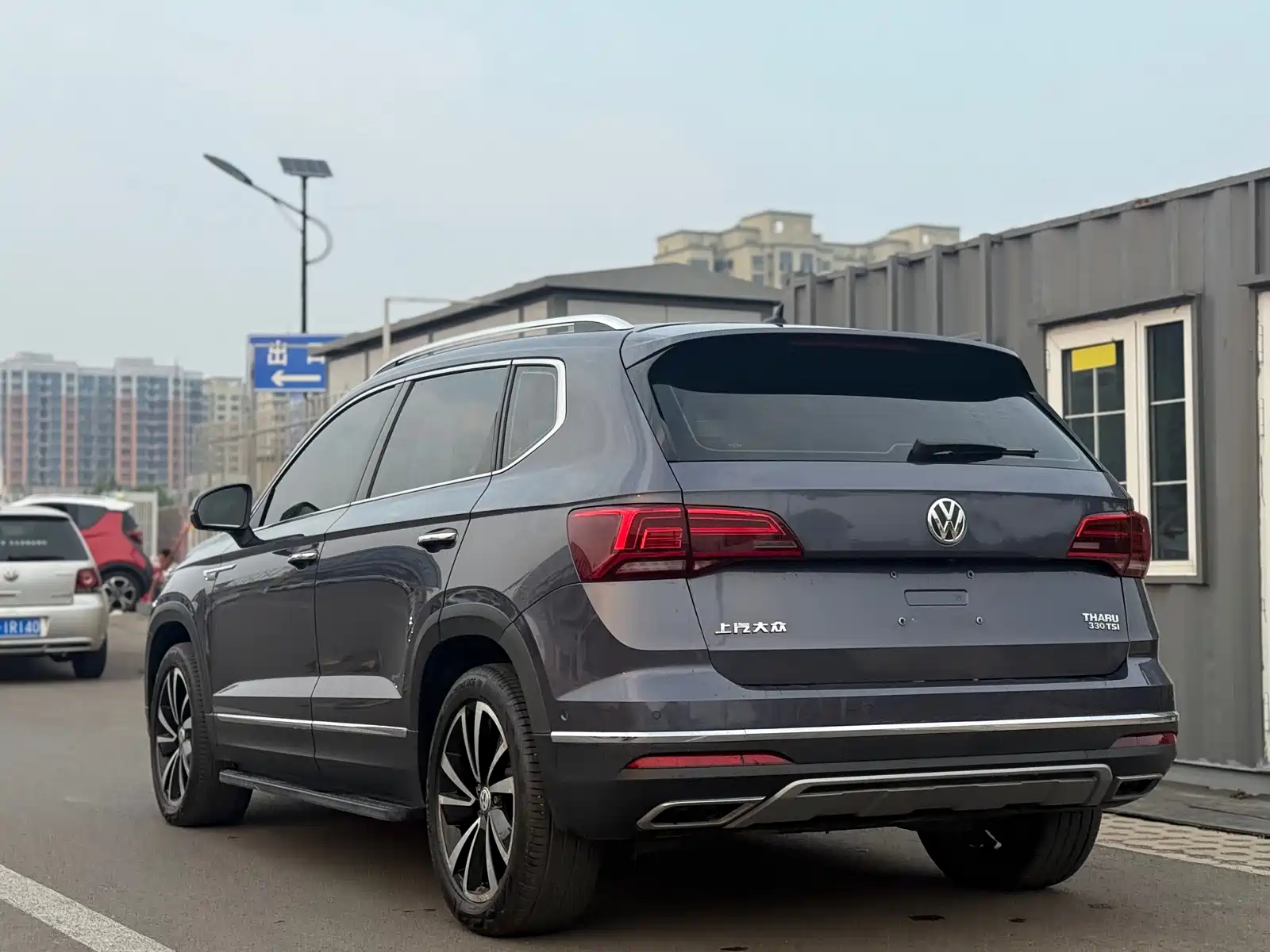 Photo 9 - Volkswagen Tharu
