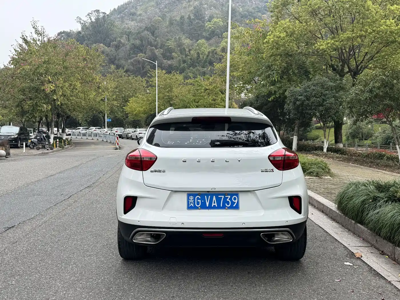 GEELY AUTOMOBILE EMGRAND GS