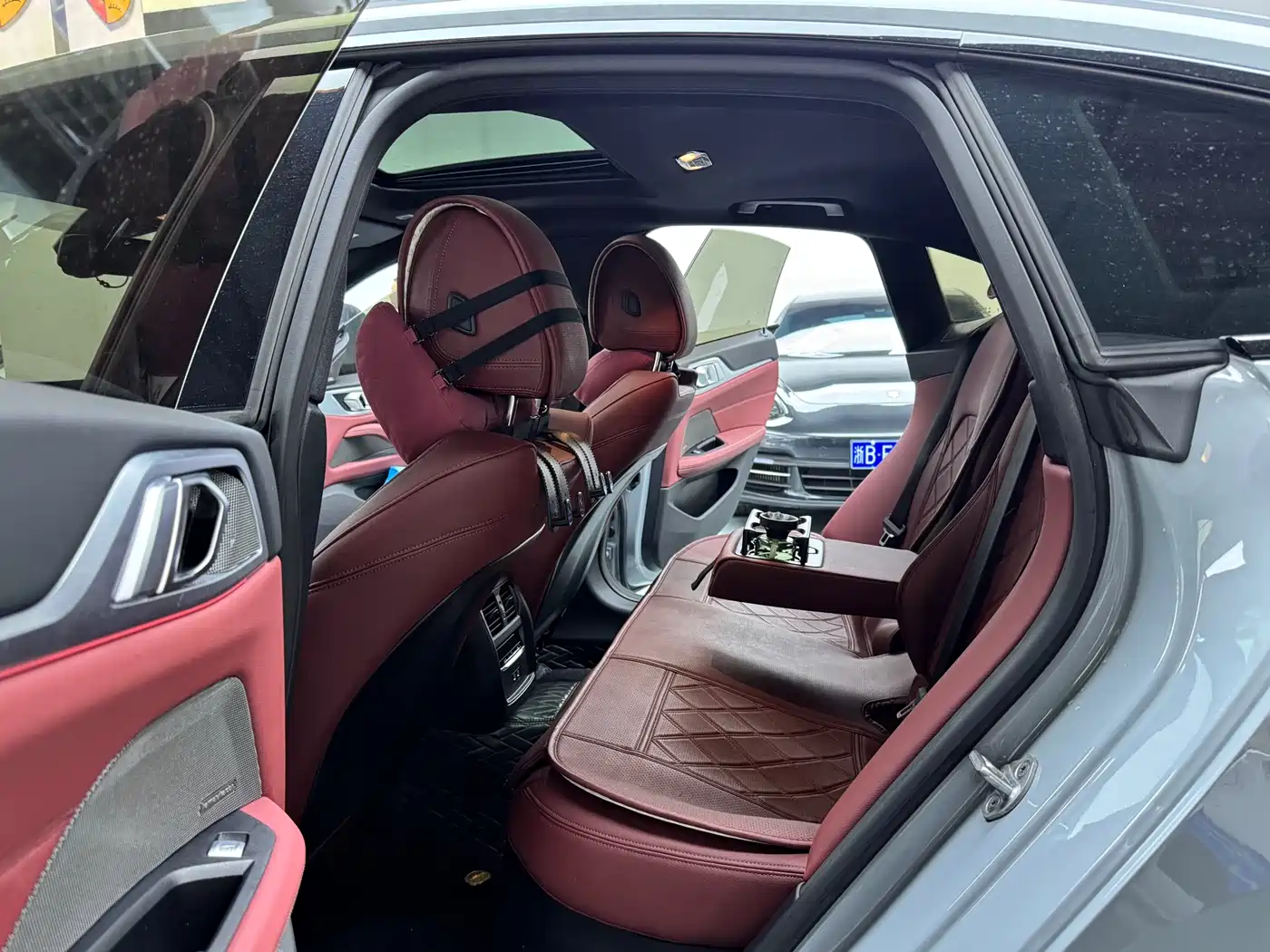 BMW 4 Series 2024 430i Gran Coupe M Sport Shadowline Package фото 8