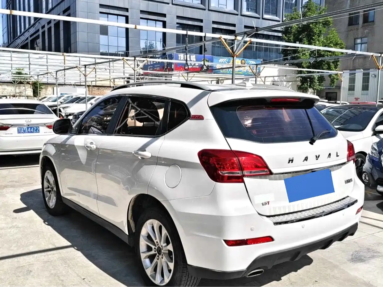 Фото 7 - Haval H2