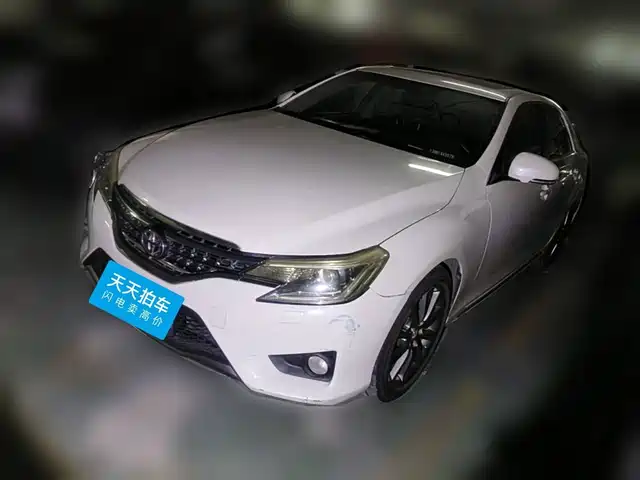 Toyota Reiz 2013 2.5V Premium Edition — фото 1
