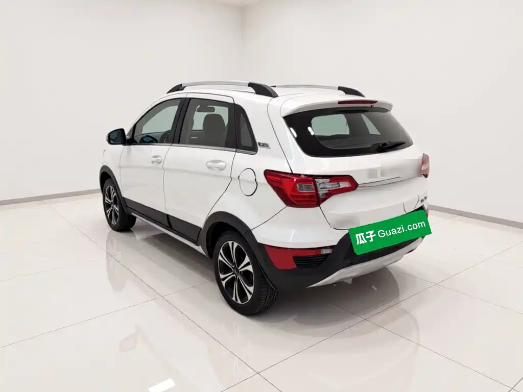 BAIC Senova X25 2016 2015 1.5L Manual Elite Type
