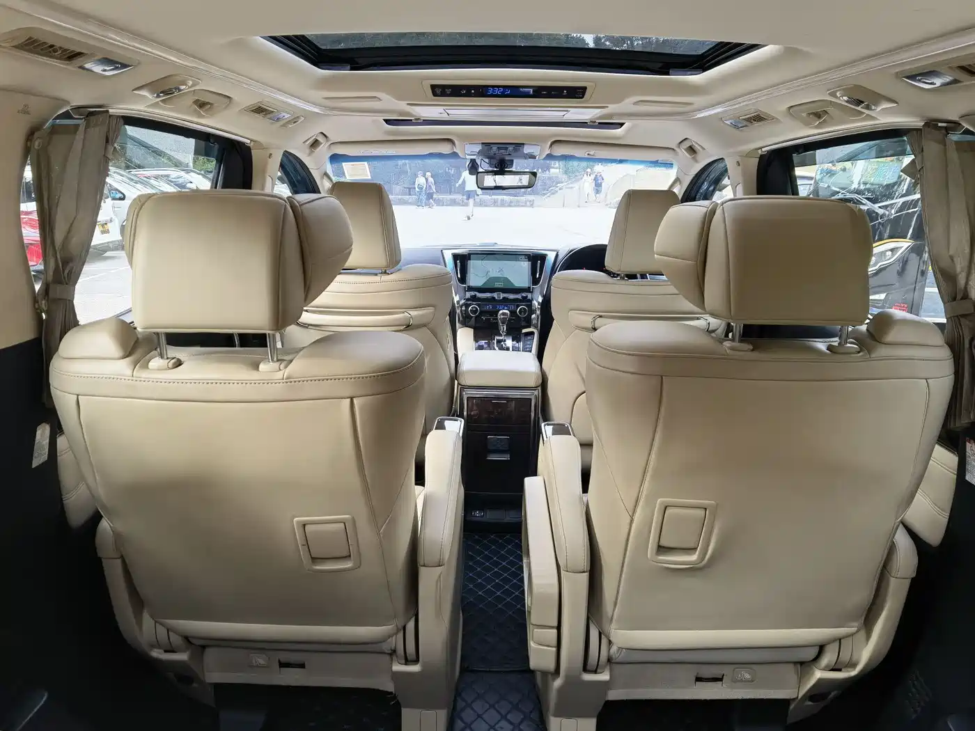 Toyota Alphard 2018 Facelift 3.5L Premium Edition фото 7