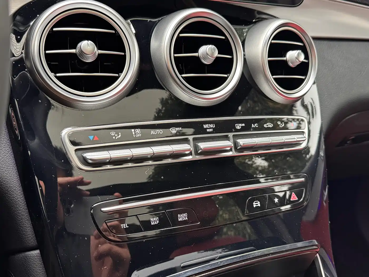Mercedes-Benz GLC 2020 Facelift GLC 300 L 4MATIC Dynamic фото 15