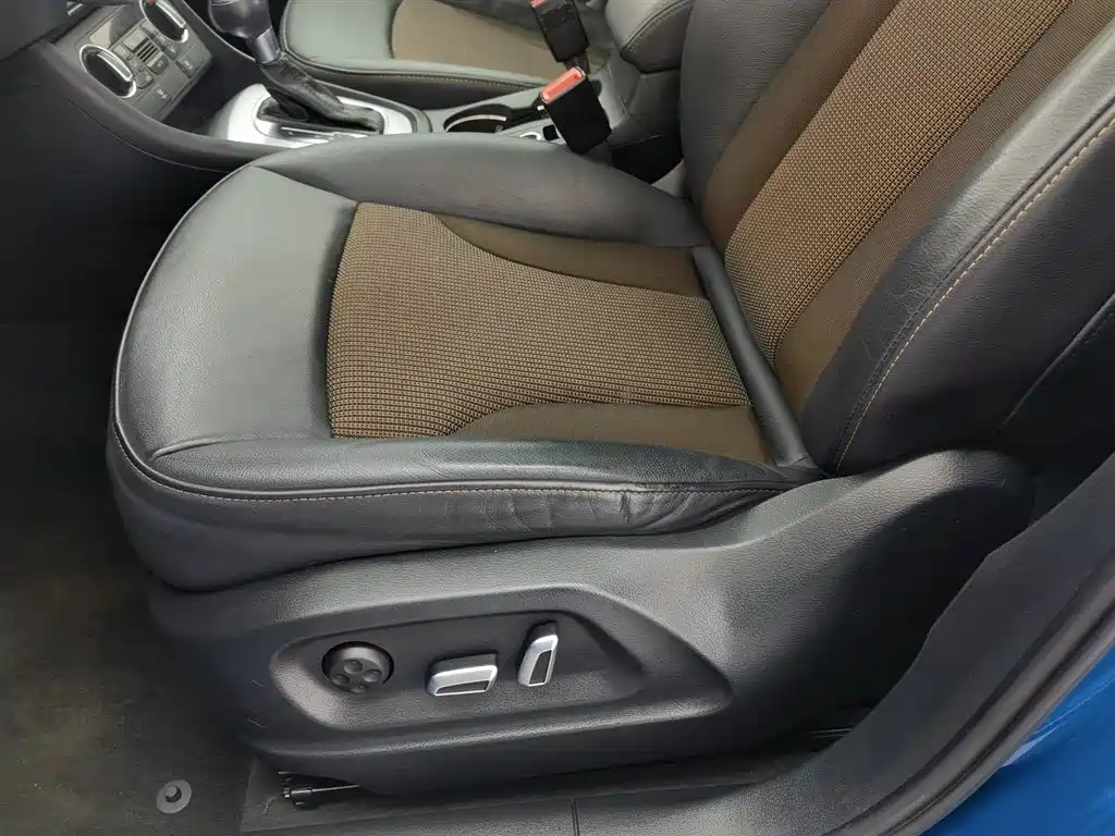 Audi Q3 2017 30 TFSI Fashion фото 20