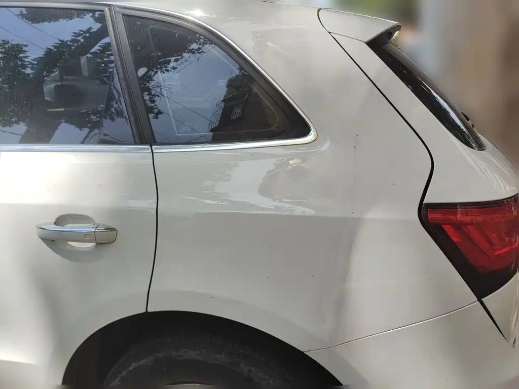 Фото 4 - Audi Q5