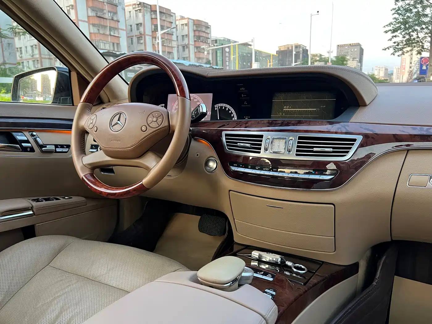 Mercedes-Benz S-Class 2010 S 350 L Luxury фото 17