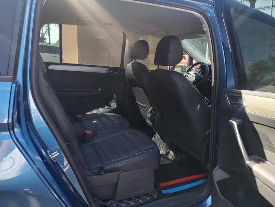 Volkswagen Touran 2017 2016 Touran L 280TSI Manual Trendline