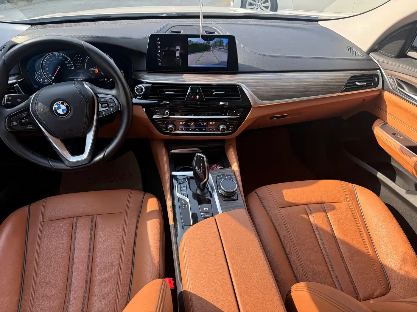 BMW 6 Series GT 2018 630i M Sport Package фото 9