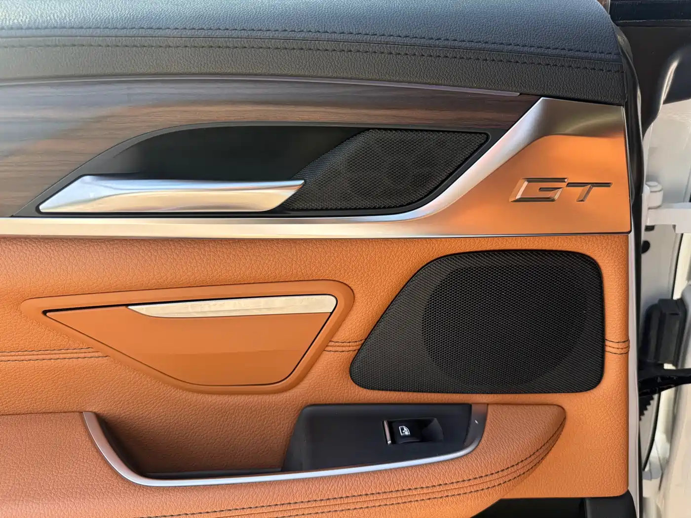 BMW 6 Series GT 2018 630i M Sport Package фото 10