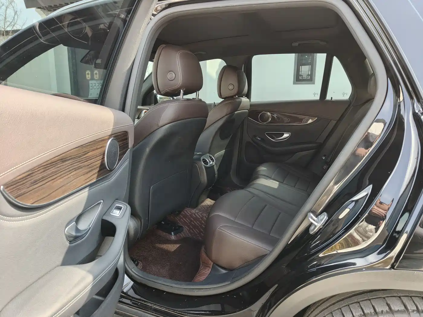 Mercedes-Benz GLC 2017 GLC 260 4MATIC Luxury фото 10