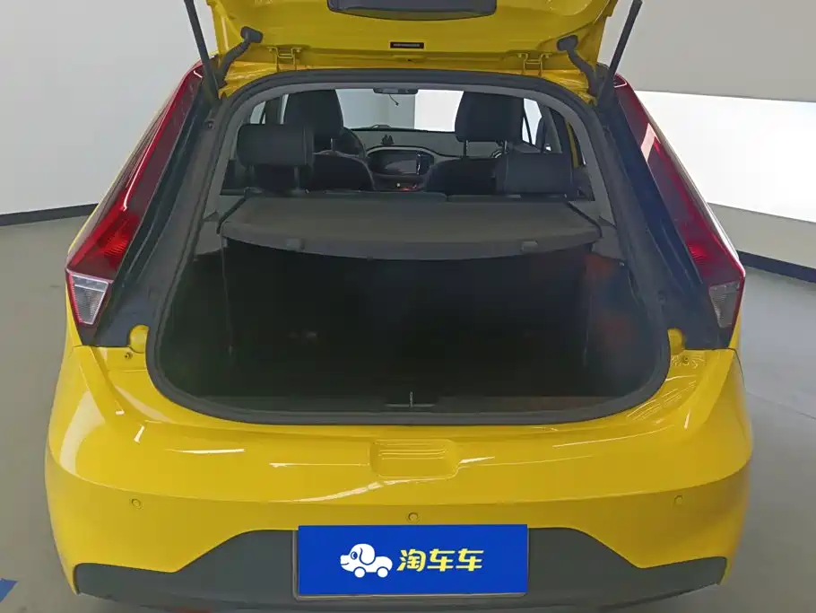 Photo 4 - MG 3